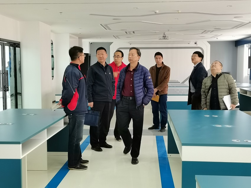 1603698398945018.jpg 1603698398945018.jpg