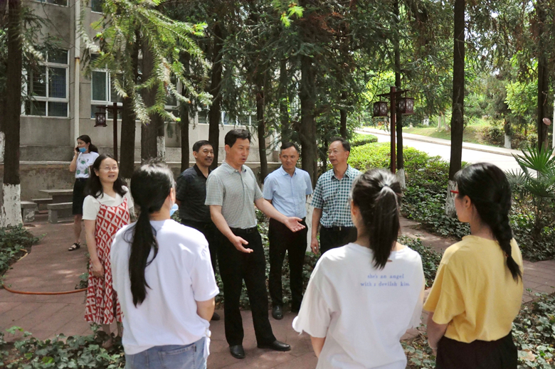 1590107043565886.jpg 1590107043565886.jpg