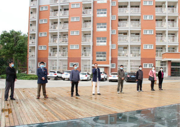 1586939717820858.jpg 2.jpg