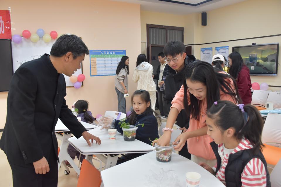 说明: 微信图片_20231118125208 说明: 微信图片_20231118125208